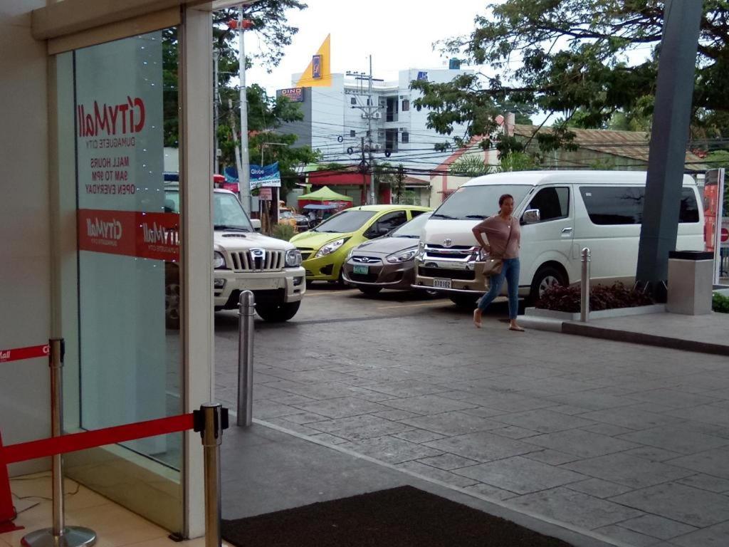 Dino Residences Dumaguete City Ngoại thất bức ảnh